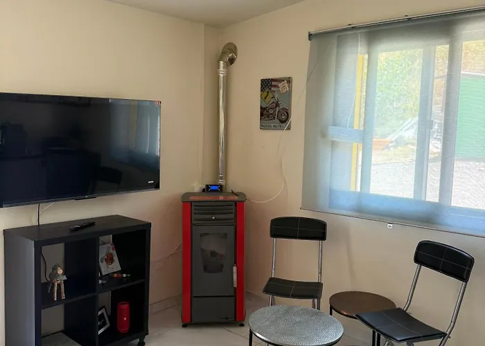 Safari House With Fireplace * Agros